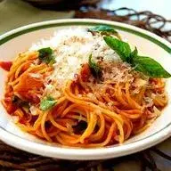 TOMATE-ALBAHACA PASTA