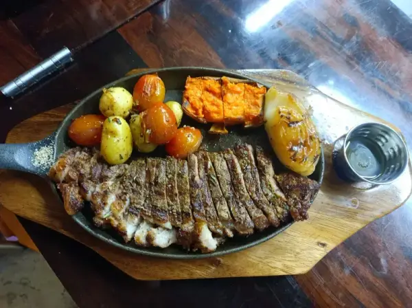Coulote Steak Prime Angus 350gr/Punta de Solomo Prime Angus