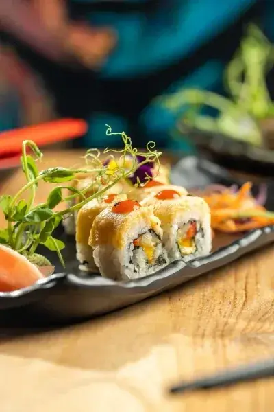 Mango Picante Roll