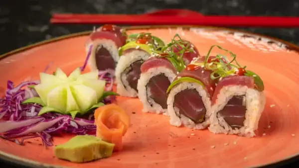 Atún Picante Roll