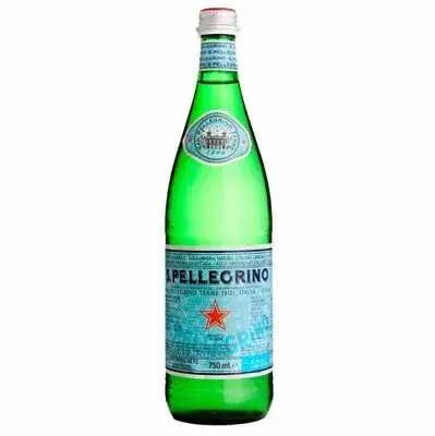 San Pellegrino Mineralwasser Glas 750ml