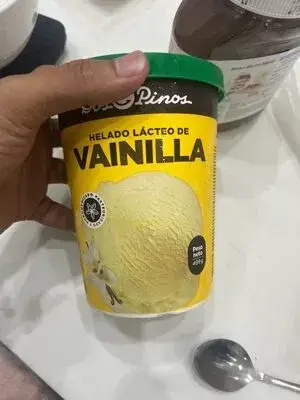 Dos Pinos Vanilleeis 1/4 Gallone